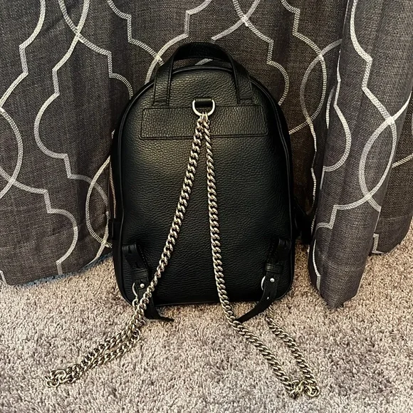 Gucci black leather soho chain backpack - Picture 7 of 17